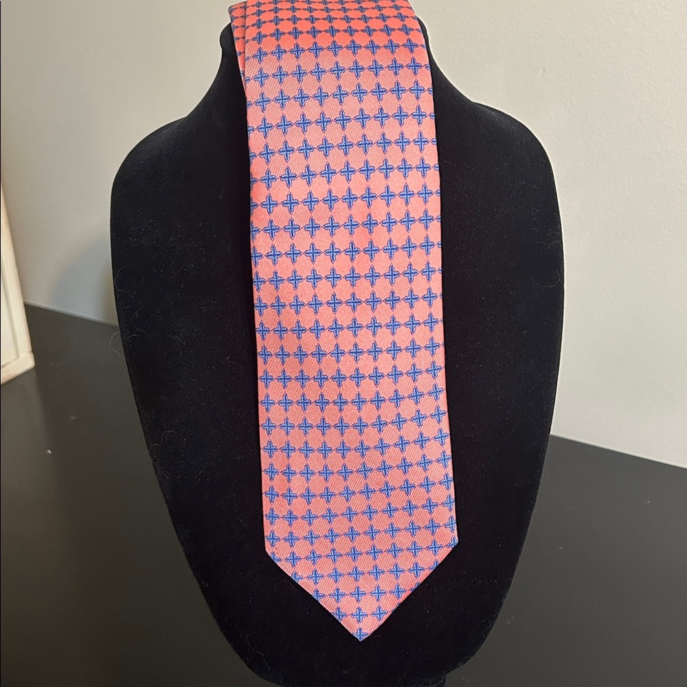 Peter Blair 100% Silk Coral Pink & Blue Geometric Pattern Men's Tie EUC